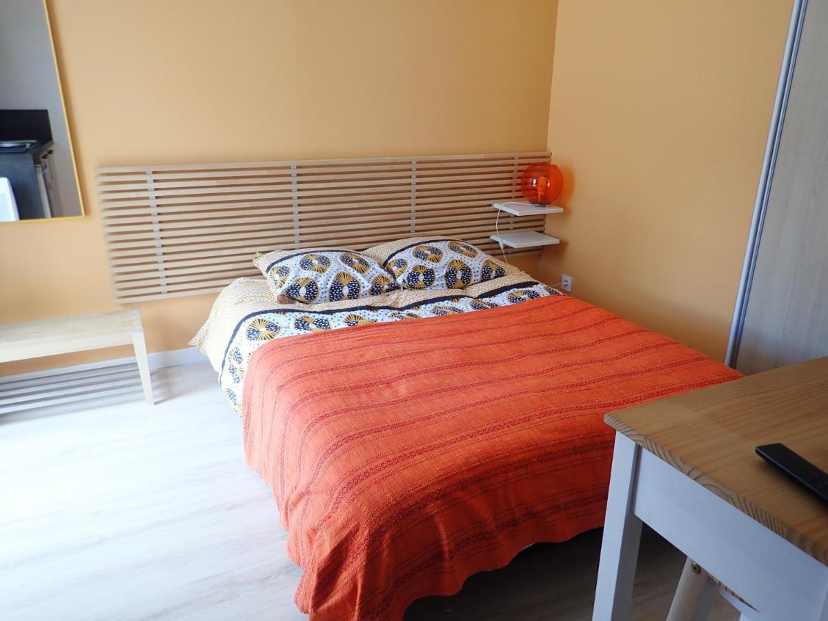 Proche Gr34 , Studio "Estrella" , Petit Cocon Accueillant Hillion 外观 照片