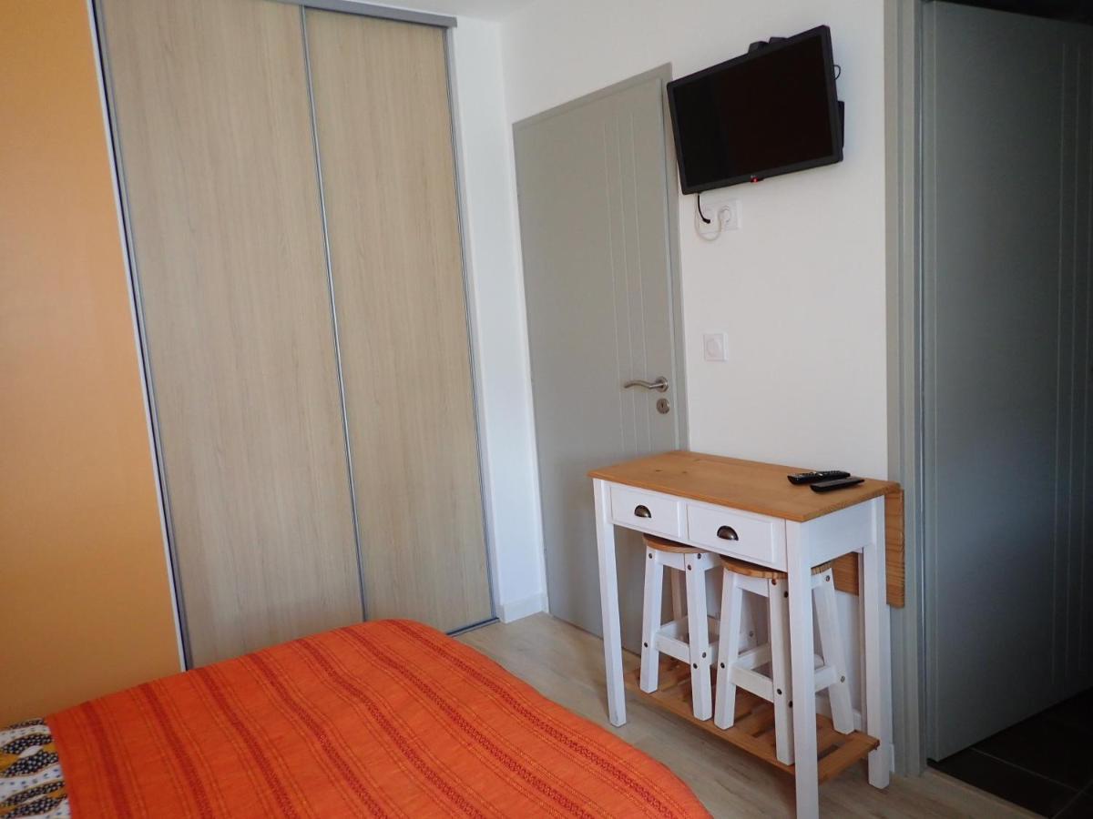 Proche Gr34 , Studio "Estrella" , Petit Cocon Accueillant Hillion 外观 照片